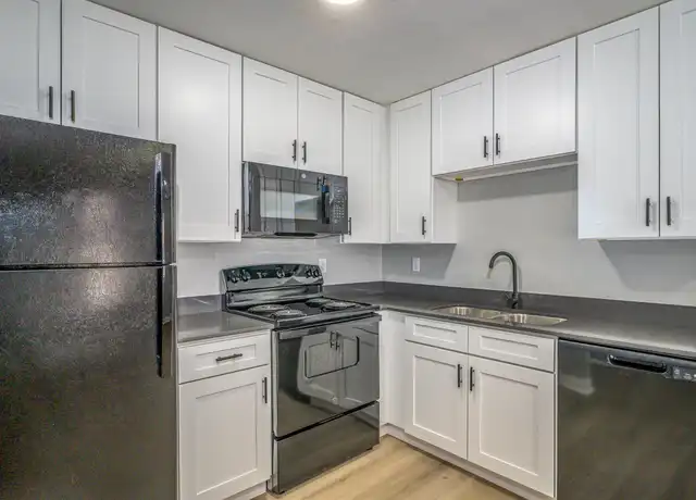 Property at 1533 S Bronough St, Tallahassee, FL, 32301, 2 beds, 1 bath, [object Object]