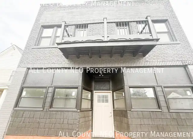 Property at 2649 E 110th St Unit 3, Cleveland, OH, 44104, 3 beds, 1 bath, [object Object]