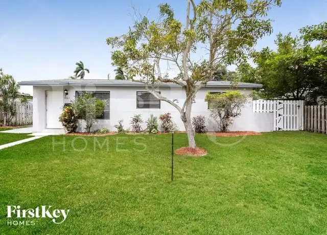 Property at 1061 SW 31st St, Fort Lauderdale, FL, 33315, 3 beds, 2 baths, [object Object]