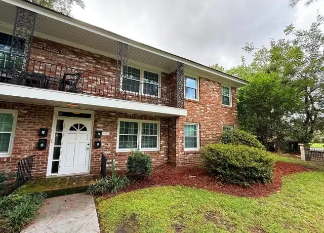 Property at 3 E 65th St, Savannah, GA, 31405, 2 beds, 1 bath, [object Object]