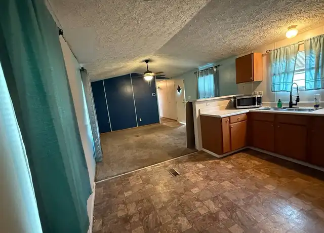 Property at 1236 N Oaklane Rd Unit 153, Springfield, IL, 62707, 3 beds, 2 baths, [object Object]