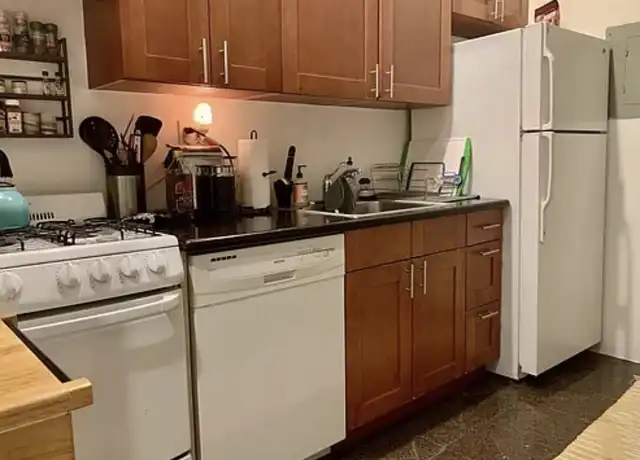 Property at 25 Avenue C, New York, NY, 10009, 2 beds, 1 bath, [object Object]