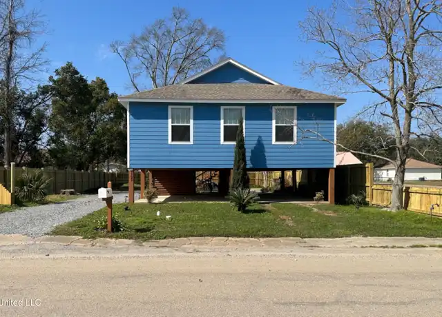Property at 161 Claiborne St, Biloxi, MS, 39530, 3 beds, 2 baths, [object Object]