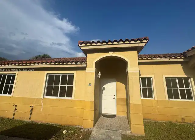 Property at 91 NE 13th St Unit 17, Homestead, FL, 33030, 2 beds, 2 baths, [object Object]