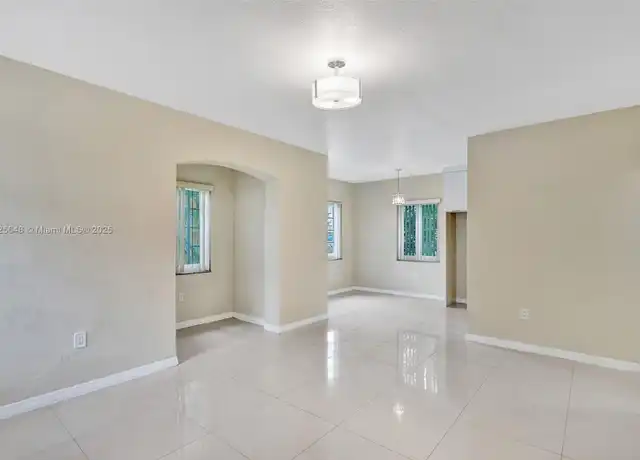 Property at 1199 Marseille Dr #15, Miami Beach, FL, 33141, 1 bed, 1 bath, [object Object]
