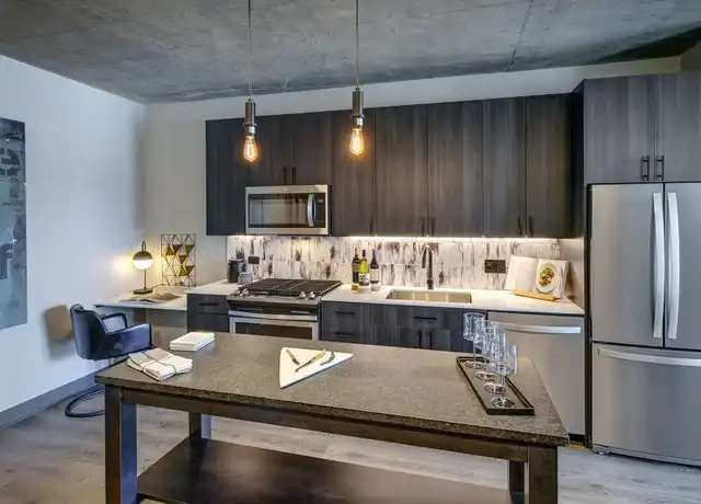 Property at 1335 W Randolph St Unit 1109, Chicago, IL, 60607, 1 bed, 1 bath, [object Object]