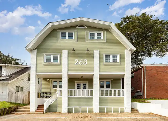 Property at 263 A View Ave, Norfolk, VA, 23503, 2 beds, 1 bath, [object Object]