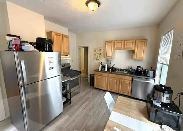 Property at 61 Webster Ave Unit 2L, Somerville, MA, 02143, 2 beds, 1 bath, [object Object]