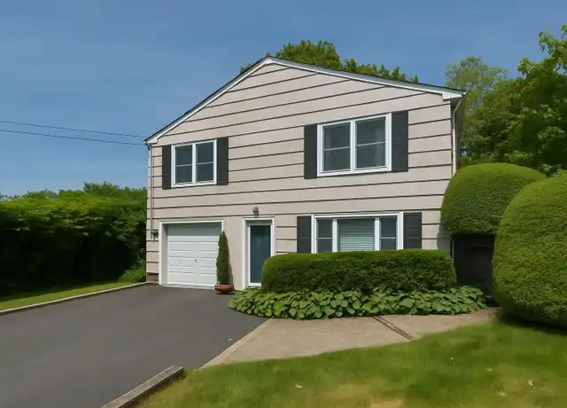 Property at 594 Main St, Northport, NY, 11768, 2 beds, 1 bath, [object Object]