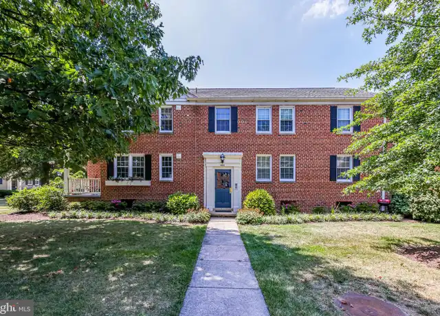 Property at 6616 Potomac Ave Unit B2, Alexandria, VA, 22307, 2 beds, 1 bath, [object Object]