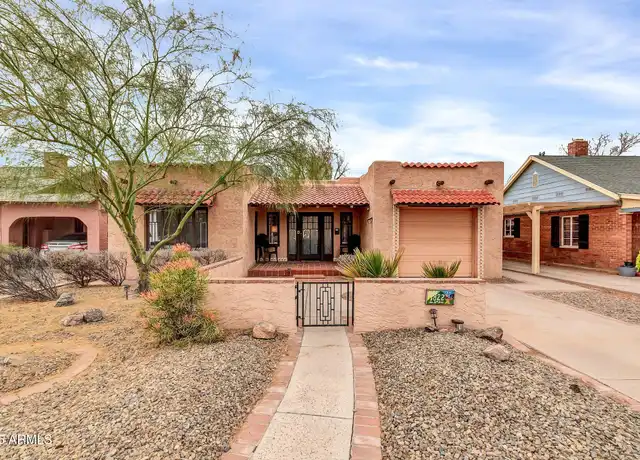 Property at 1822 N 16th Ave, Phoenix, AZ, 85007, 2 beds, 1 bath, [object Object]