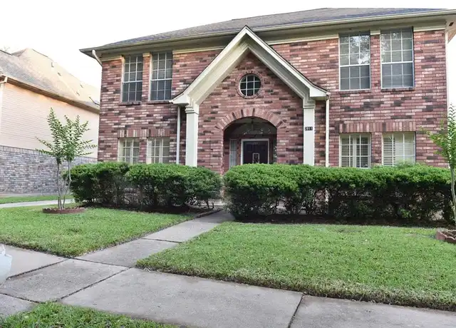 Property at 2811 Grants River Cir, Sugar Land, TX, 77479, 4 beds, 2.5 baths, [object Object]