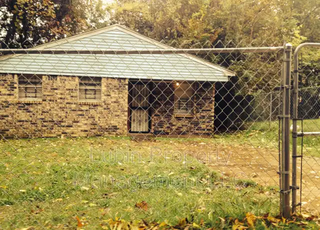 Property at 1219 Capital Ave, Memphis, TN, 38107, 2 beds, 1 bath, [object Object]