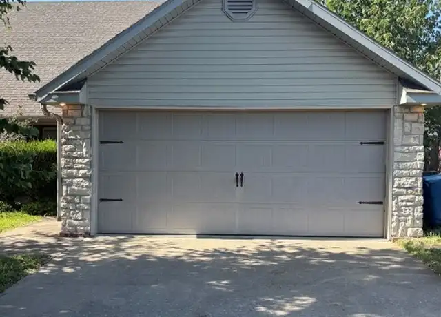 Property at 3004 SW Windrift Ave, Bentonville, AR, 72713, 3 beds, 2.5 baths, [object Object]