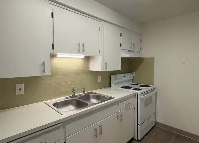 Property at 6315 N Washington St Unit 8, Spokane, WA, 99208, 1 bed, 1 bath, [object Object]