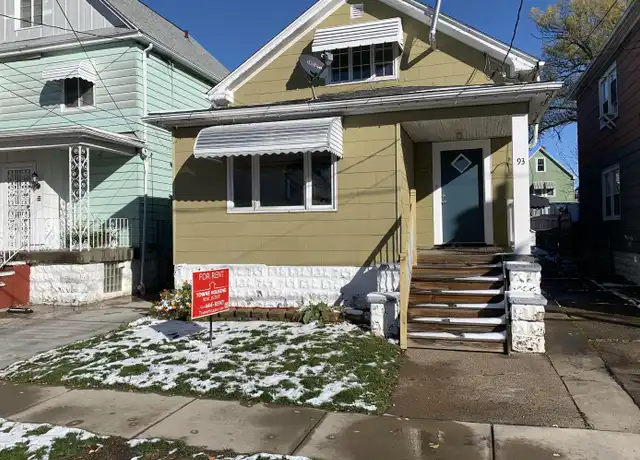 Property at 93 Eckhert St Unit 2, Buffalo, NY, 14207, 2 beds, 1 bath, [object Object]