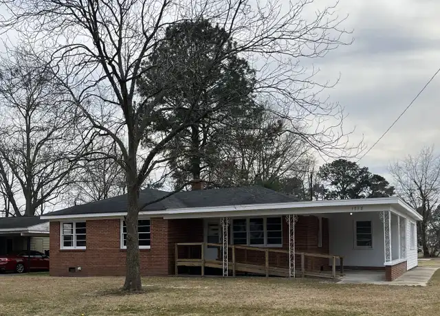 Property at 1718 US Highway 70 W, Goldsboro, NC, 27530, 3 beds, 1.5 baths, [object Object]