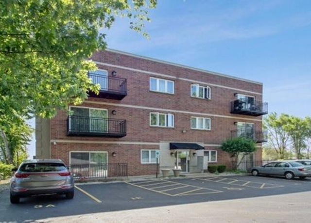 Photo of 15524 S Cicero Ave Unit 2D, Oak Forest, IL 60452
