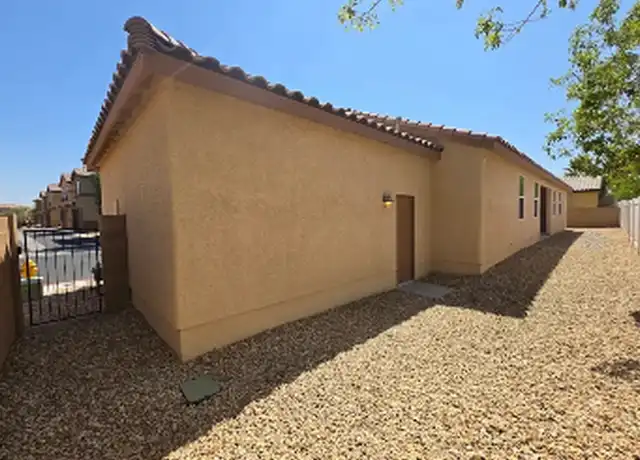 Property at 6211 Trenton Parade Ave Unit 2, Las Vegas, NV, 89130, 3 beds, 2 baths, [object Object]