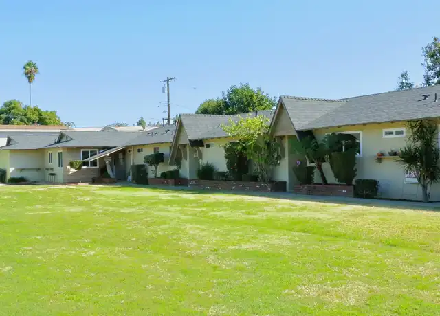 Property at 318 N Vine St Unit D, Anaheim, CA, 92805, 2 beds, 1 bath, [object Object]