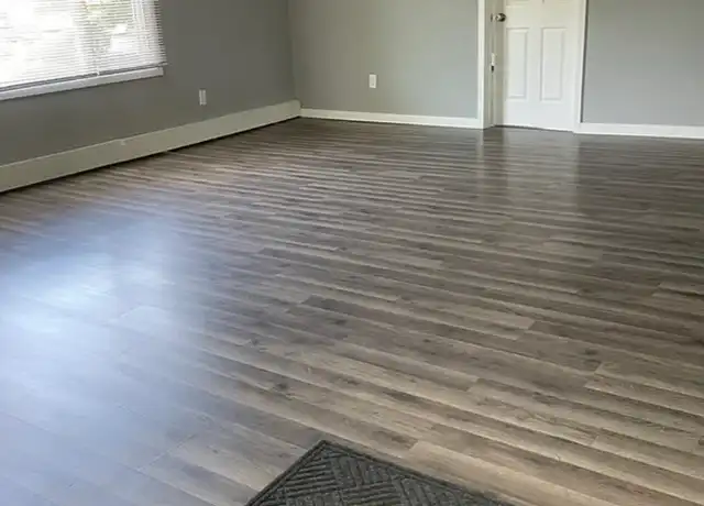 Property at 800 Clark St Unit B, Marseilles, IL, 61341, 3 beds, 1 bath, [object Object]