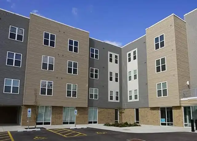 Property at 1811 Losantiville Ave, Cincinnati, OH, 45237, 1 bed, 1 bath, [object Object]