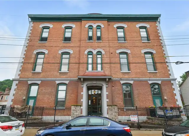 Property at 120 S 15th St #301, Pittsburgh, PA, 15203, 2 beds, 2 baths, [object Object]