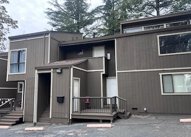 Photo of 302 Pleasant St Unit 2, Grass Valley, CA 95945