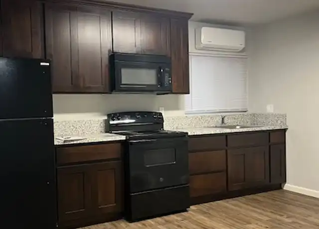 Property at 601 N Tehama St Unit 11, Willows, CA, 95988, 1 bed, 1 bath, [object Object]