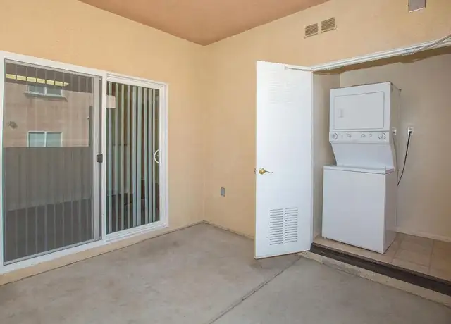 Photo of 14344 McArt Rd, Victorville, CA 92392