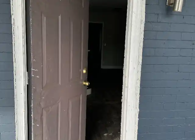 Property at 2123 S 60th St, Philadelphia, PA, 19142, 4 beds, 1 bath, [object Object]