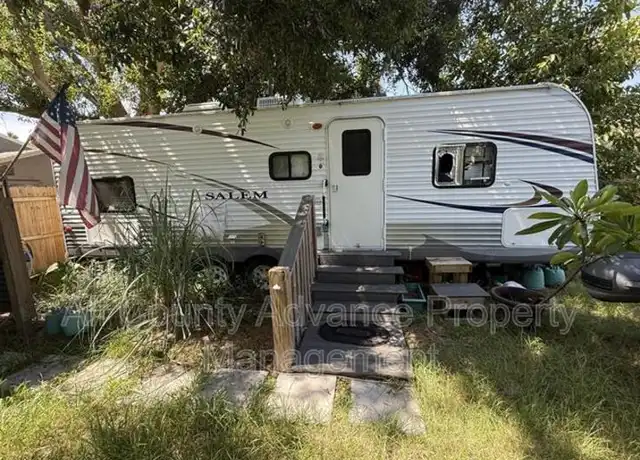Property at 4230 40th St N, Saint Petersburg, FL, 33714, 1 bed, 1 bath, [object Object]
