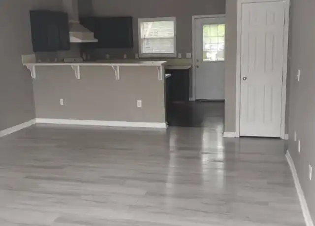 Property at 1211 King Springs Rd Unit B801, Johnson City, TN, 37601, 3 beds, 2.5 baths, [object Object]