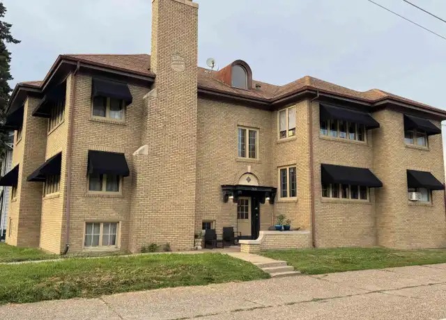 Property at 2621 N Harrison St Unit 3, Davenport, IA, 52803, 1 bed, 1 bath, [object Object]