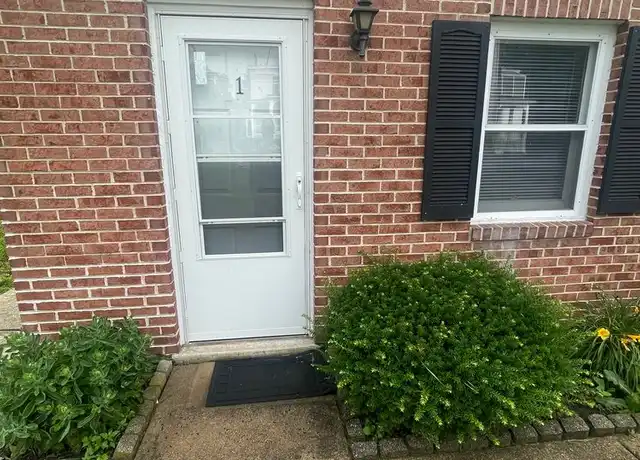 Property at 751 E Market St #1, Marietta, PA, 17547, 2 beds, 1.5 baths, [object Object]