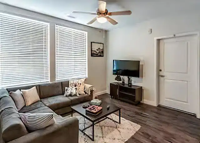 Property at 3228 E Rosedale St, Fort Worth, TX, 76105, 1 bed, 1 bath, [object Object]