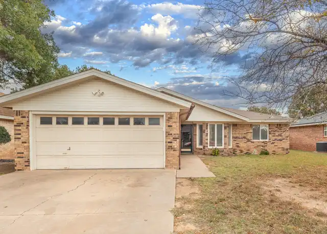 Property at 5618 95th St, Lubbock, TX, 79424, 3 beds, 2 baths, [object Object]