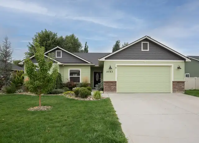 Property at 2743 Spruce Dr, Fruitland, ID, 83619, 3 beds, 2 baths, [object Object]