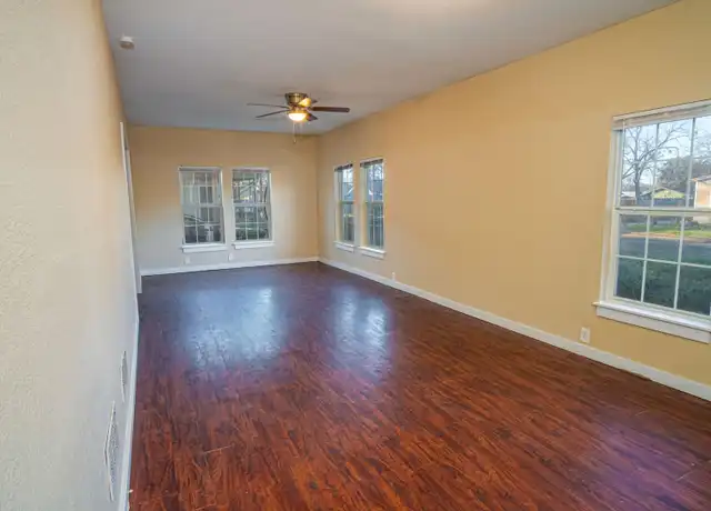 Property at 526 Cooper St Unit A, San Antonio, TX, 78210, 1 bed, 1 bath, [object Object]