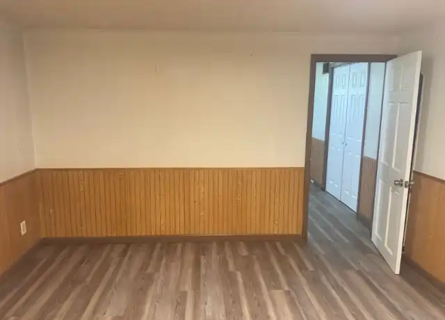 Property at 335 E Campbell Ave Unit D, Rantoul, IL, 61866, 1 bed, 1 bath, [object Object]