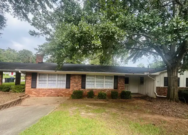 Property at 905 Eisenhower Dr, Augusta, GA, 30904, 3 beds, 2 baths, [object Object]