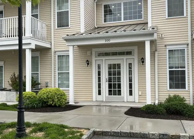 Property at Center Meadow Ln #124, Danbury, CT, 06810, 2 beds, 2 baths, [object Object]