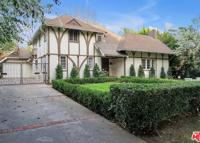 Property at 618 N Rodeo Dr, Beverly Hills, CA, 90210, 5 beds, 5 baths, [object Object]
