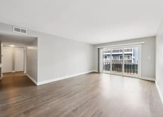 Property at 2019 Shore Line Dr Unit 202, Alameda, CA, 94501, 2 beds, 2 baths, [object Object]