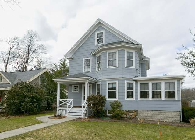Photo of 39 Warren Ave, Weston, MA 02493