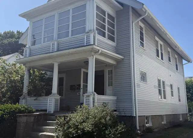 Property at 133 Willow St, Quincy, MA, 02170, 4 beds, 1 bath, [object Object]