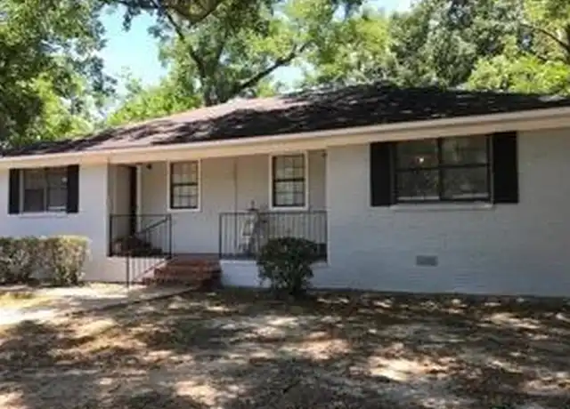 Property at 608 W Reynolds St Unit A, Ozark, AL, 36360, 2 beds, 1 bath, [object Object]