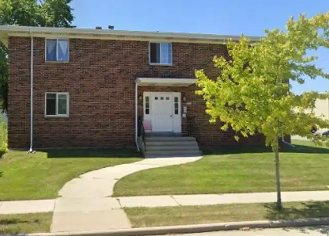 Property at 1707 N Wisconsin St Apt 1, Port Washington, WI, 53074, 1 bed, 1 bath, [object Object]