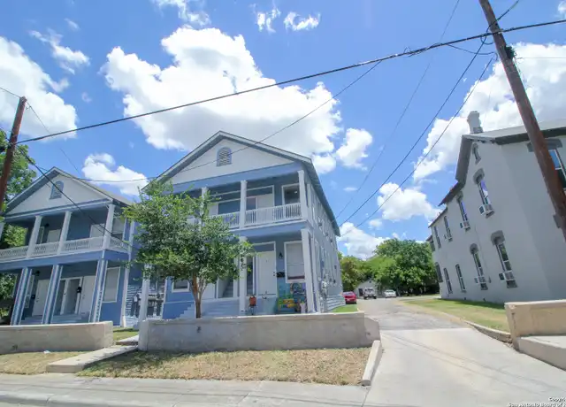 Property at 1716 S Olive St Unit 4, San Antonio, TX, 78210, 1 bed, 1 bath, [object Object]