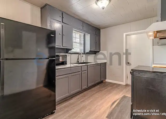 Property at 3205 Iowa St, Baytown, TX, 77520, 1 bed, 1 bath, [object Object]